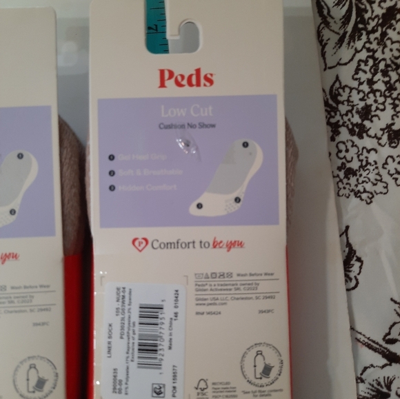 NWT PEDS  Low Cut Socks for  Womens 8-12 Cushion No Show Nude Color - Picture 6 of 10